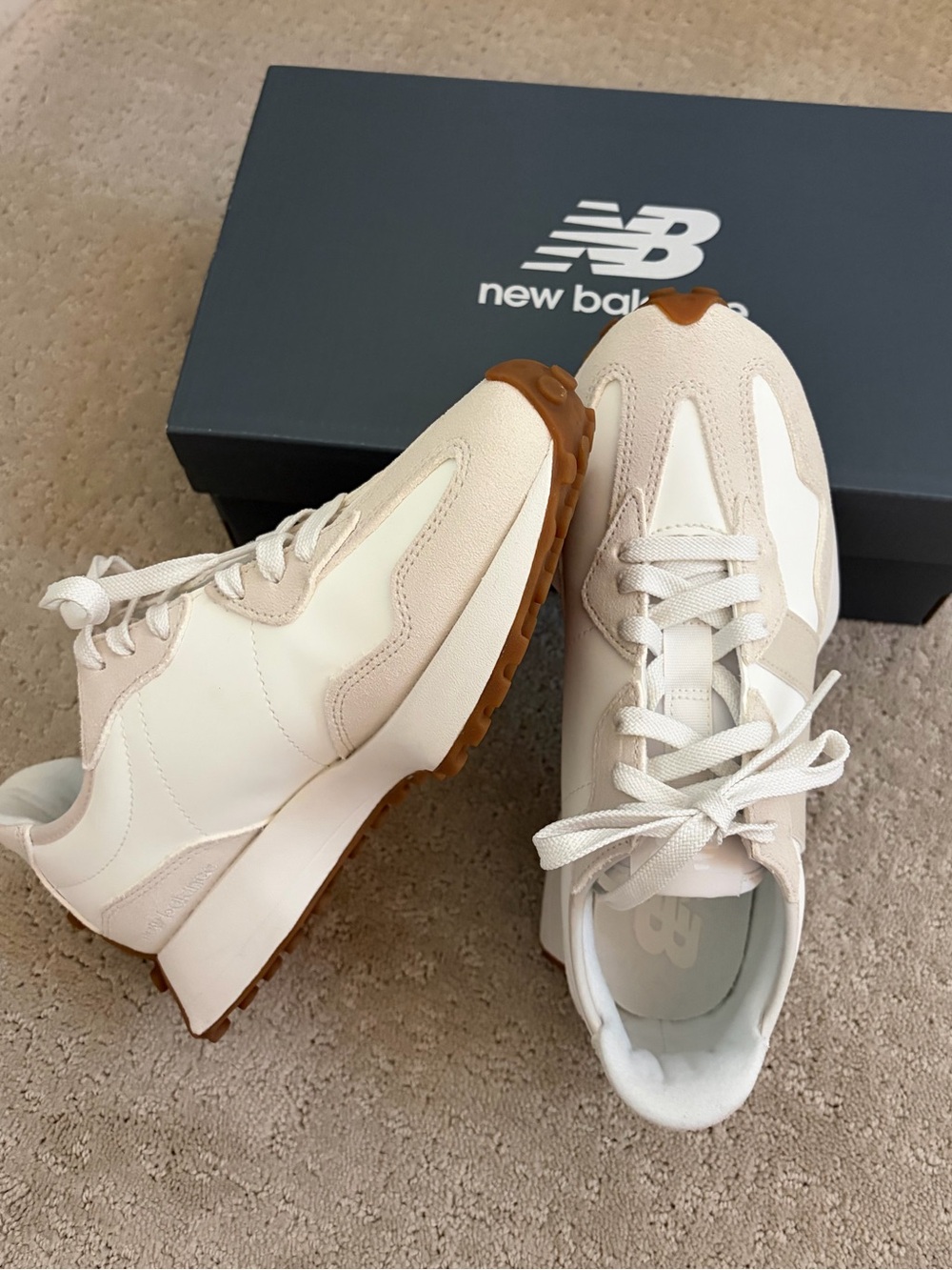 New Balance 327 Women's Cream and Tan Retro Runner Sneakers - Picture 1 of 3